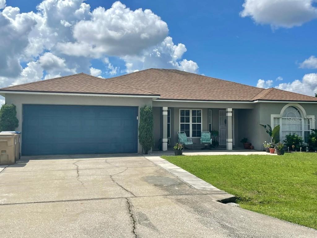 73 York Ct., Kissimmee, FL 34758