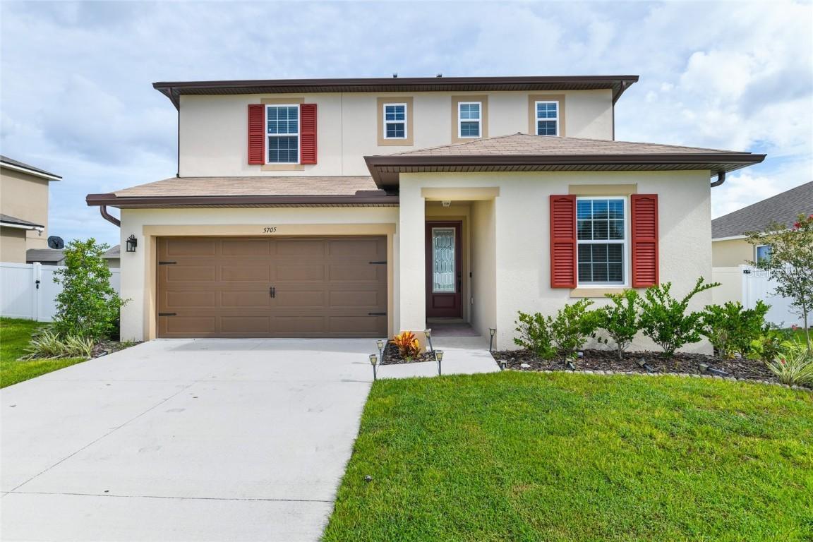 5705 Shaker Palm Dr., St. Cloud, FL 34771