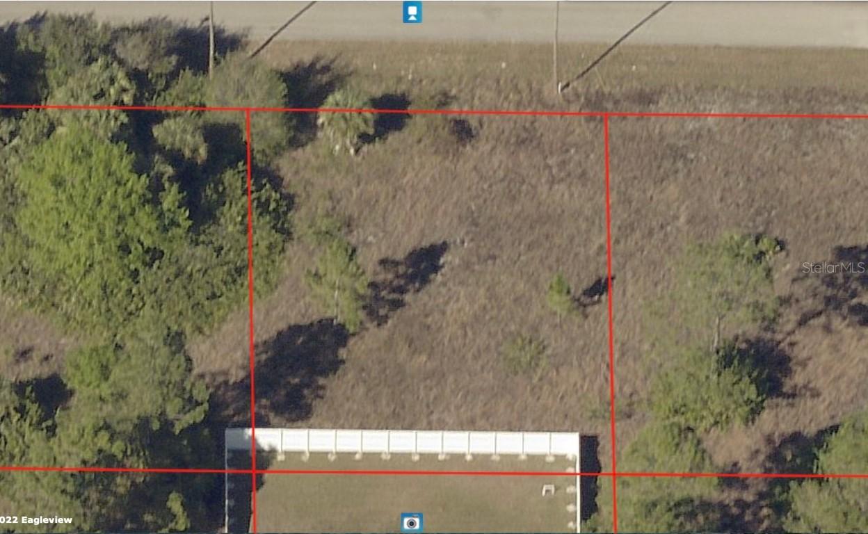 762 Chambers St., Lehigh Acres, FL 33974