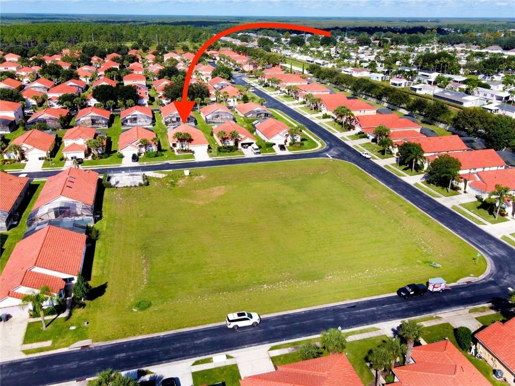 129 Hypolita Ave., Davenport, FL 33837
