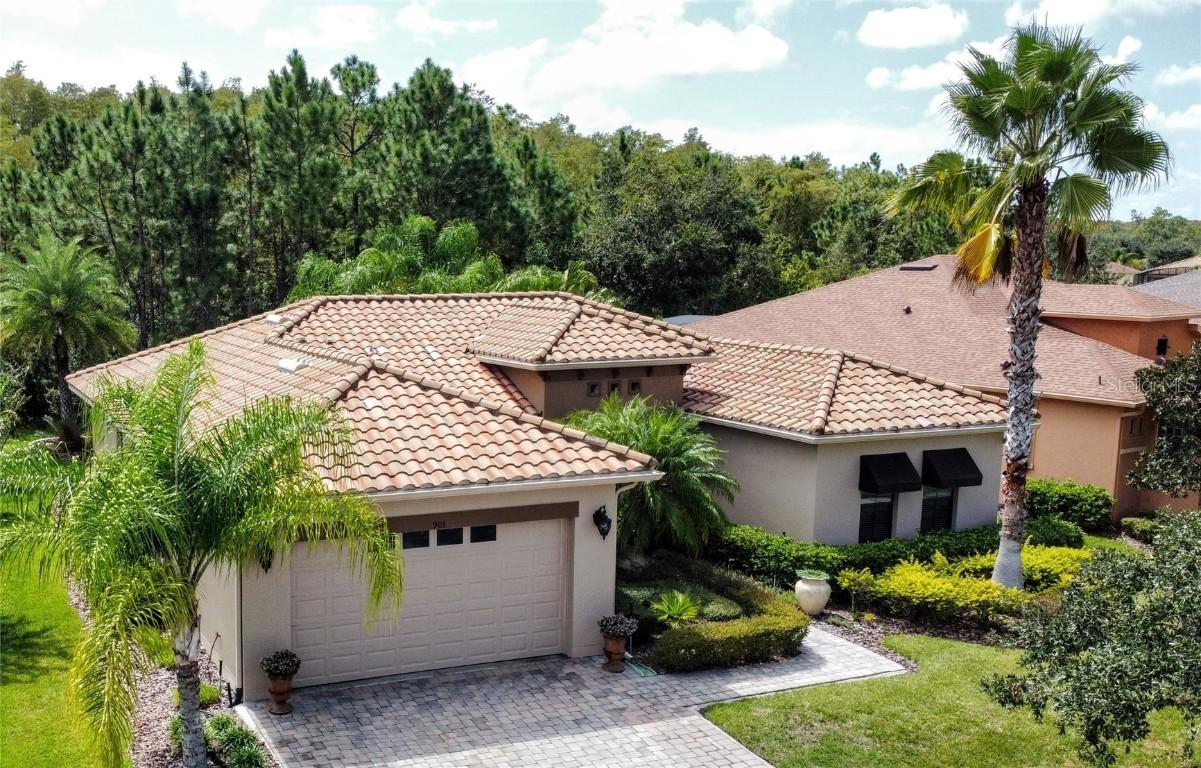 903 Barcelona Dr., Kissimmee, FL 34759