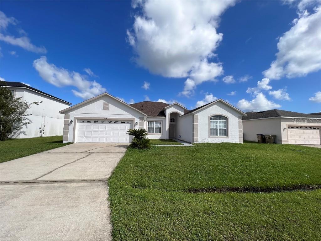318 Aylesbury Ct., Kissimmee, FL 34758