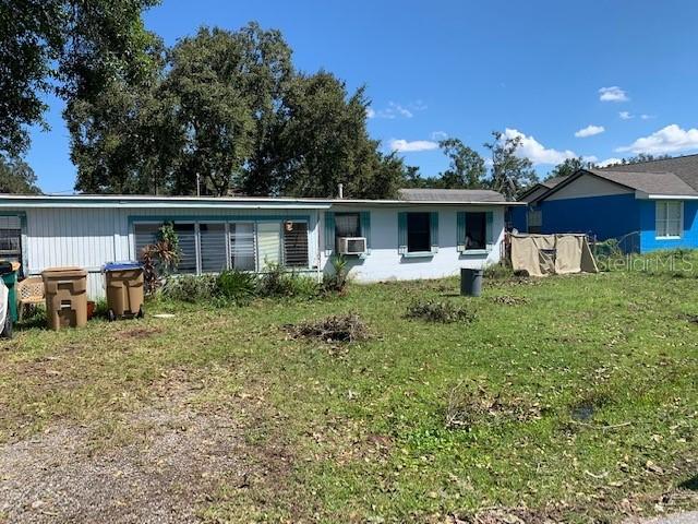 1615 Charity St., Intercession City, FL 33848