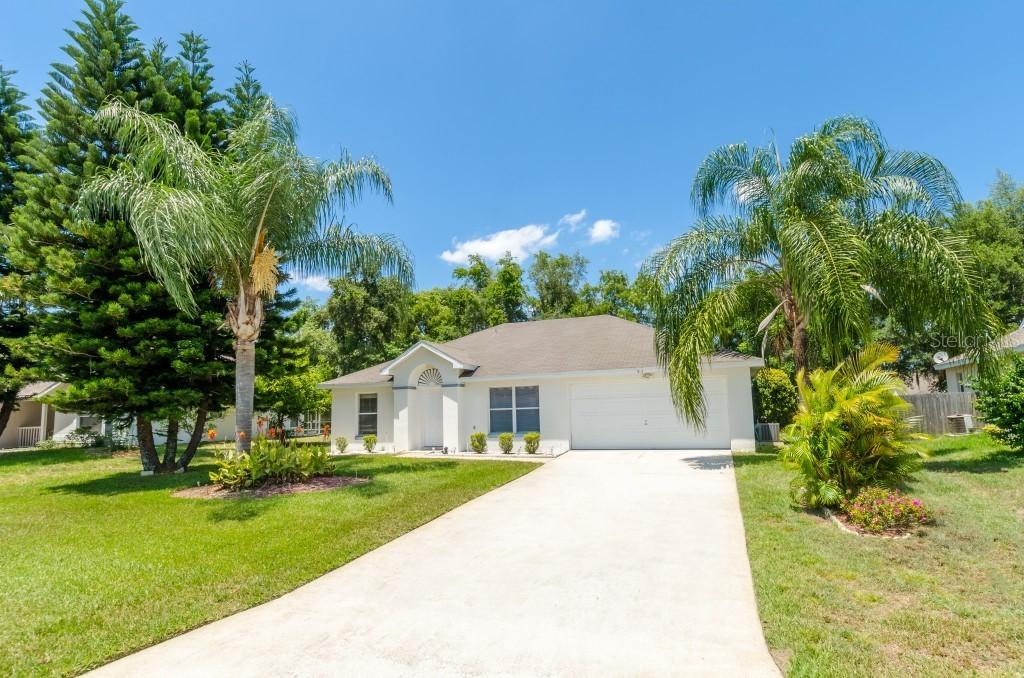 812 Hanging Moss Rd., Davenport, FL 33837