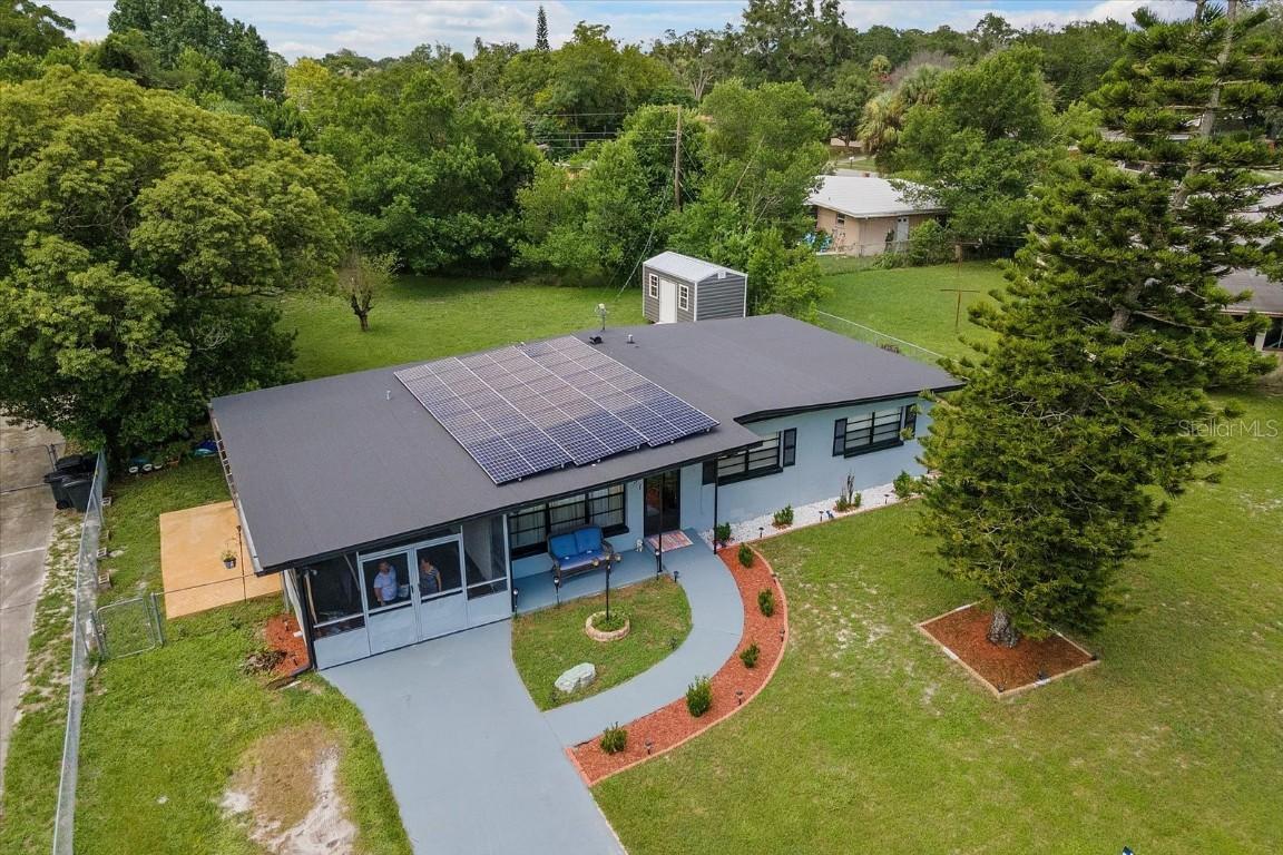 231 Flamingo Dr., Sanford, FL 32773