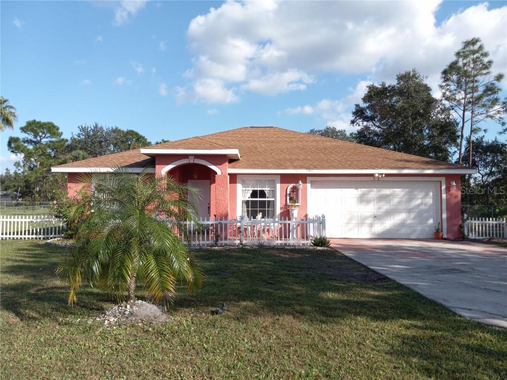 613 Wallaby Ln., Poinciana, FL 34759