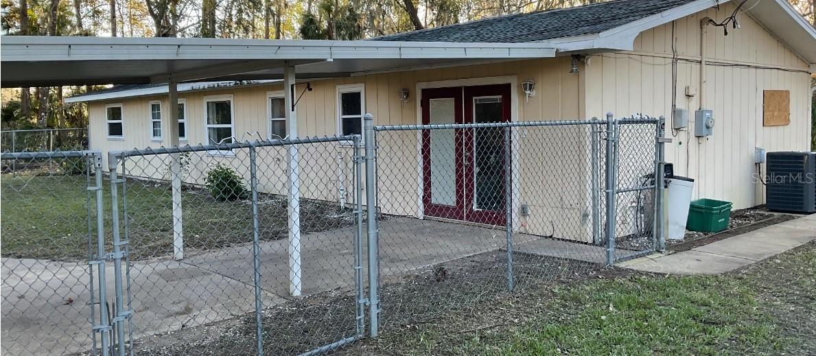 2215 Old Mission Rd., New Smyrna Beach, FL 32168