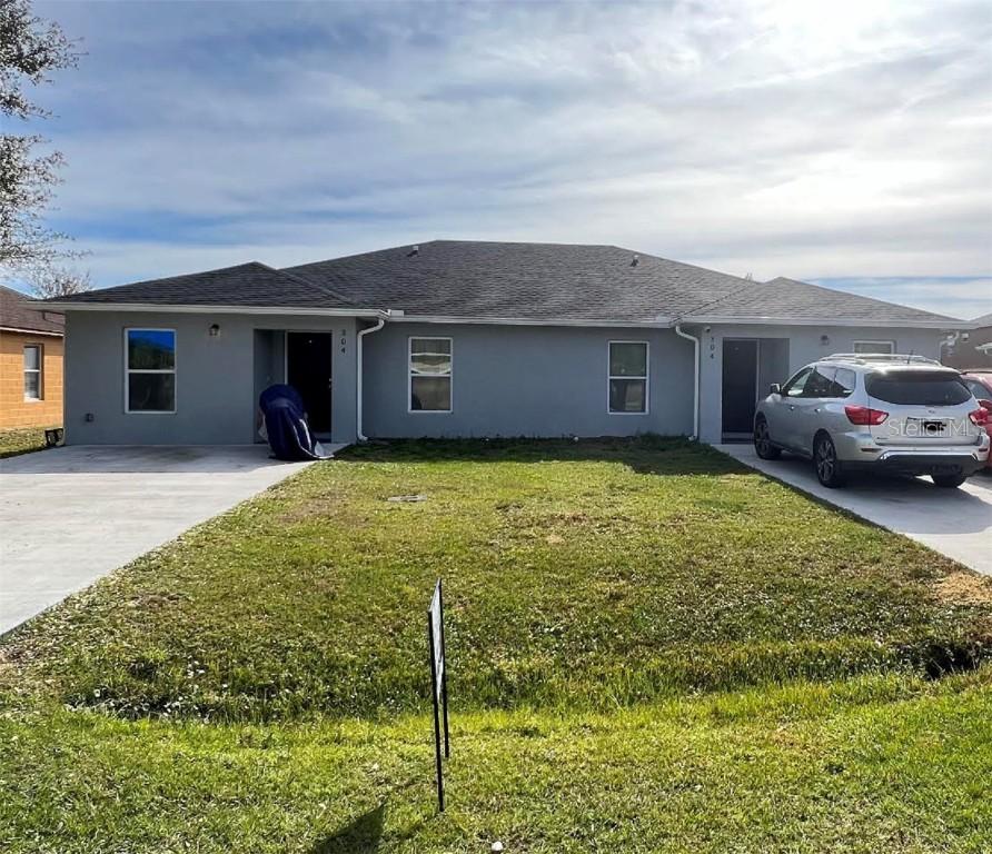 304 Corsica Ct. #A & B, Kissimmee, FL 34758