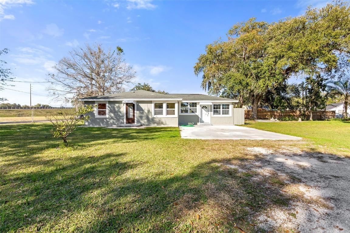 1021 W Palmetto Ave., Kissimmee, FL 34741