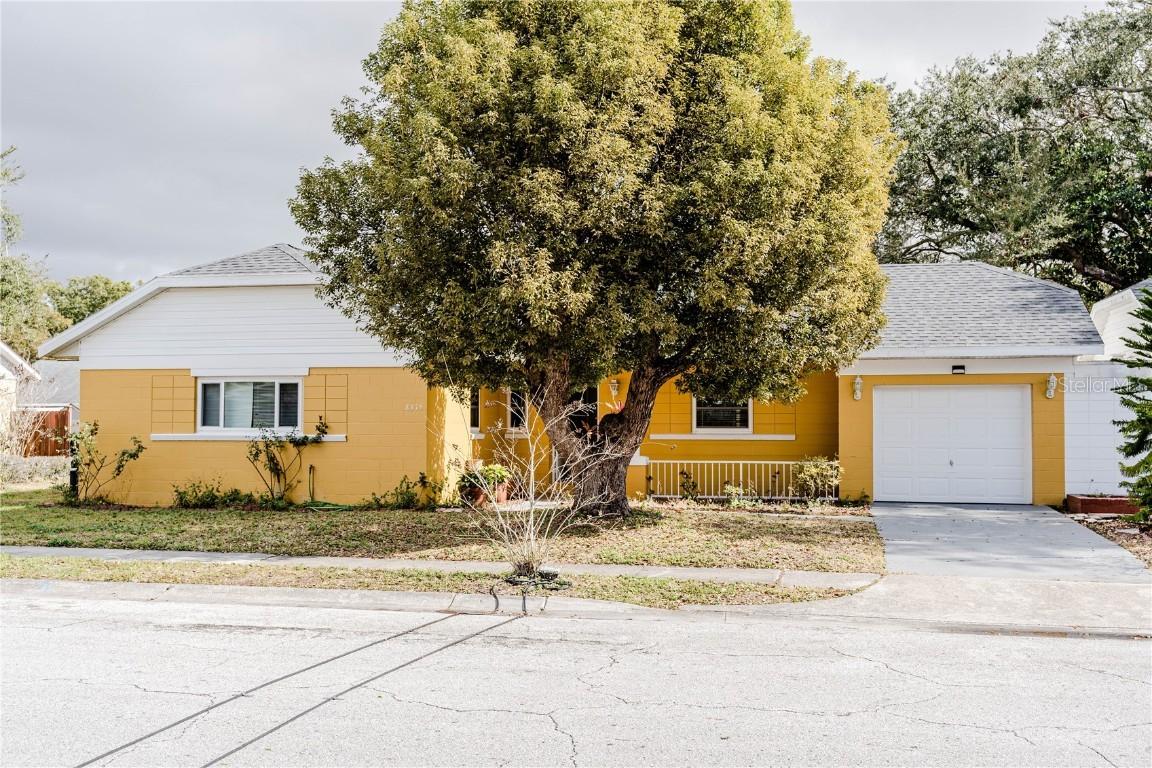 8375 Le Mesa St., Orlando, FL 32827