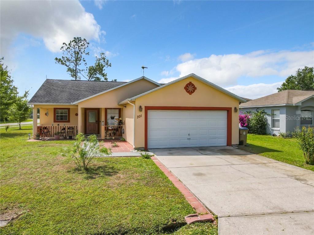 301 Chelmsford Ct., Kissimmee, FL 34758
