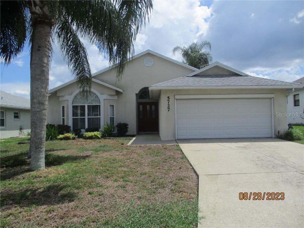 5727 Crane Dr., Lakeland, FL 33809