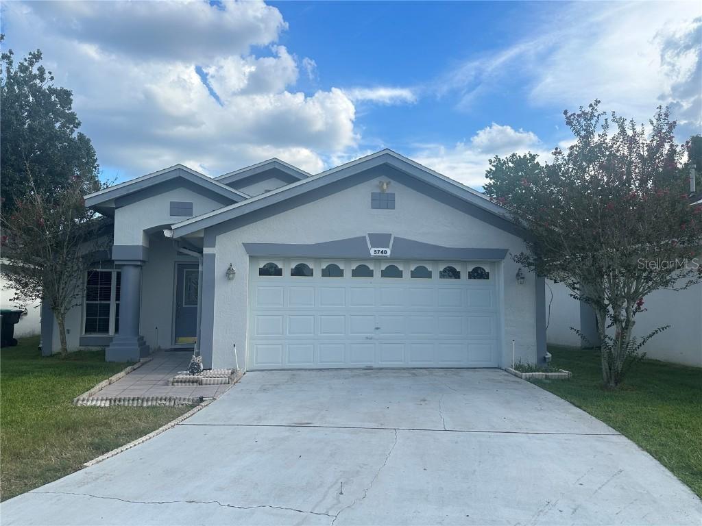 5740 Arnold Zlotoff Dr, Orlando, FL 32821