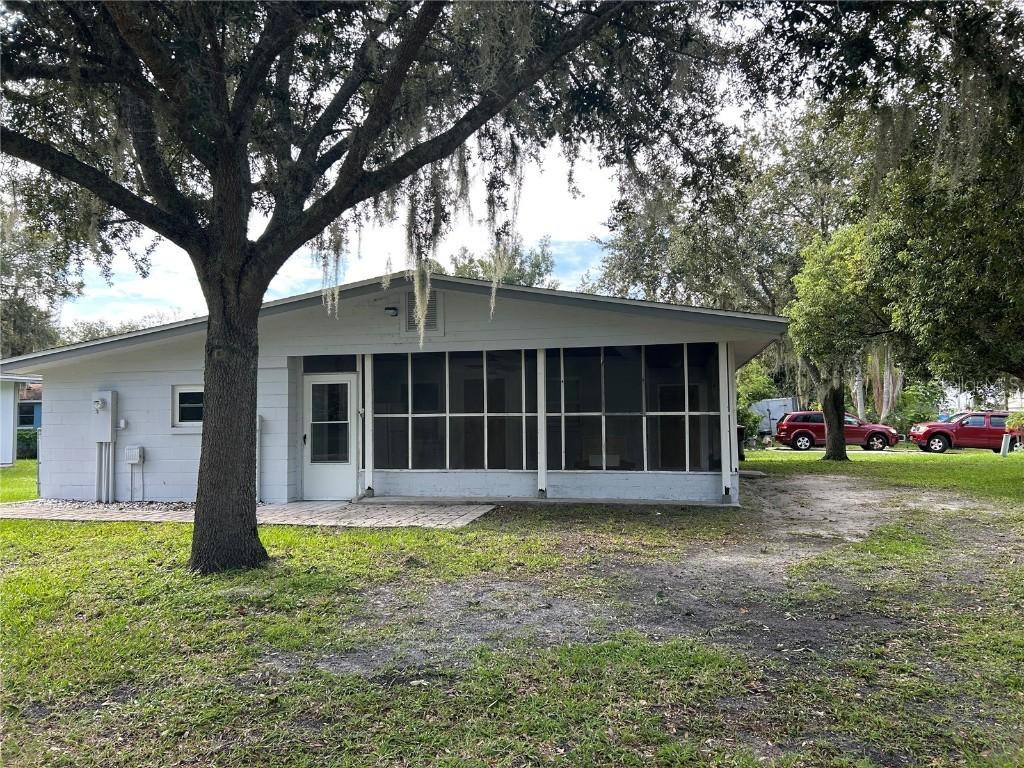 705 S Randolph Ave., Kissimmee, FL 34741