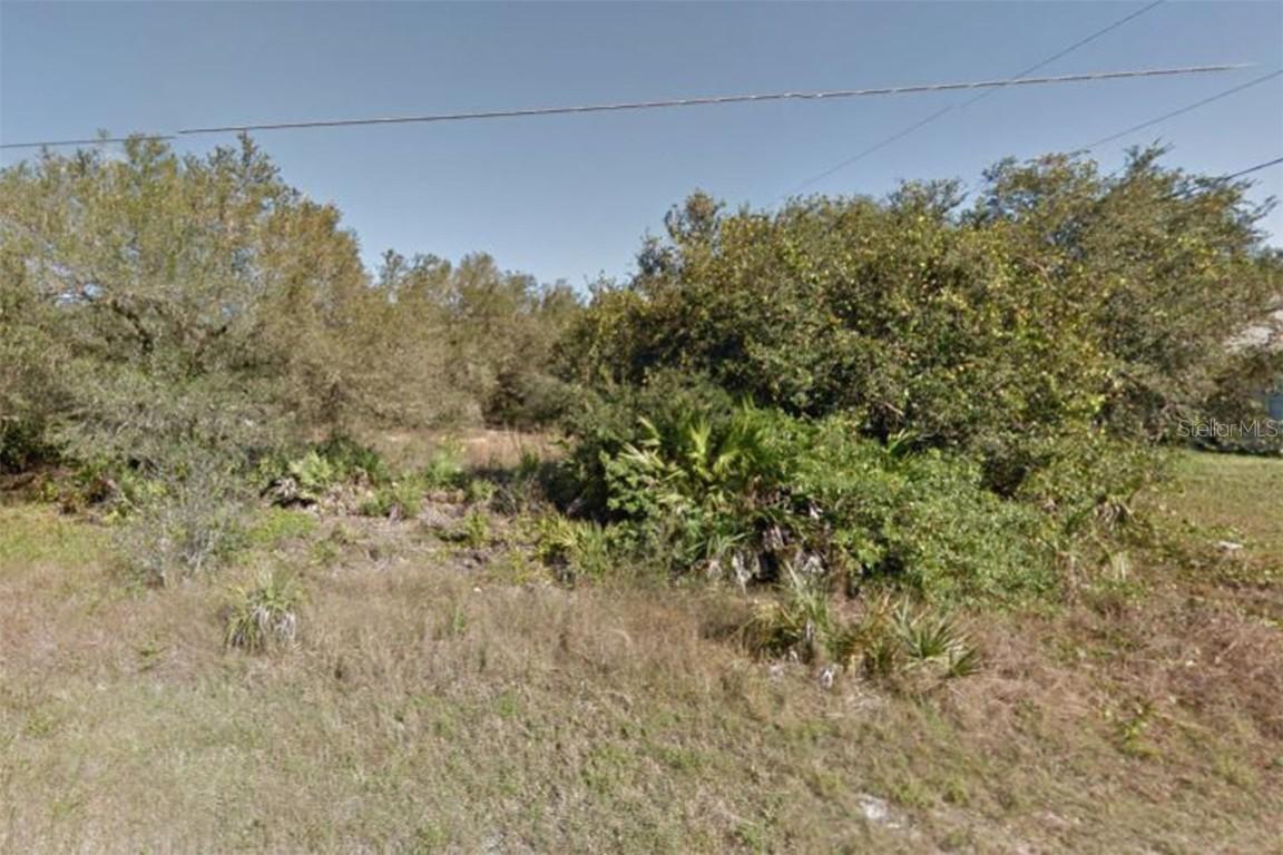 1903 E 15th St., Lehigh Acres, FL 33972
