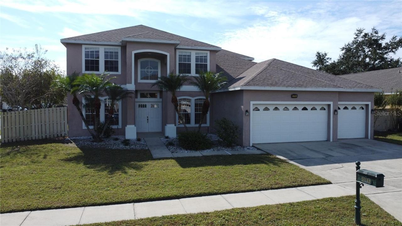 2731 Old Redpine Way, Orlando, FL 32825
