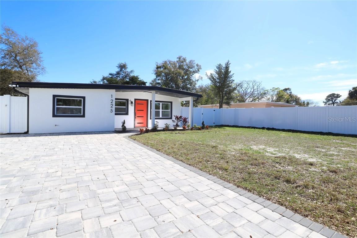 1225 Vonderay Rd., Orlando, FL 32825