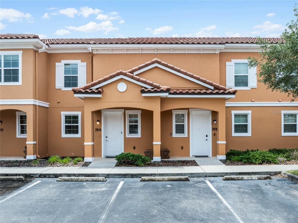 2614 Roadster Ln., Kissimmee, FL 34746