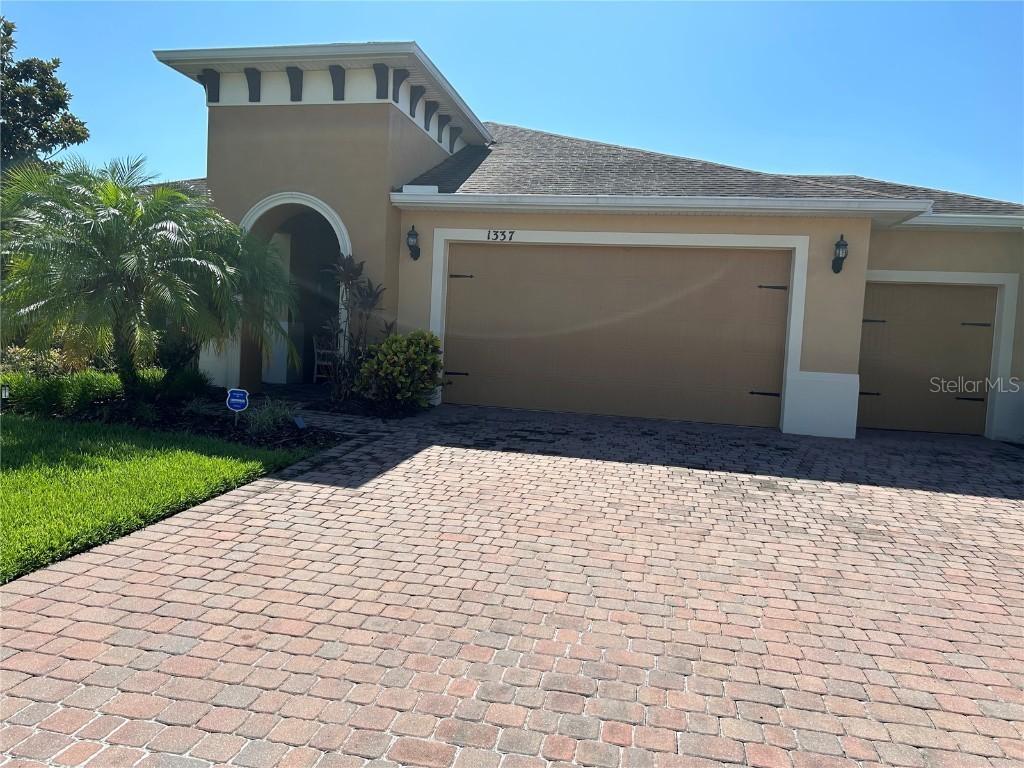 1337 Del Mar Dr., Kissimmee, FL 34759