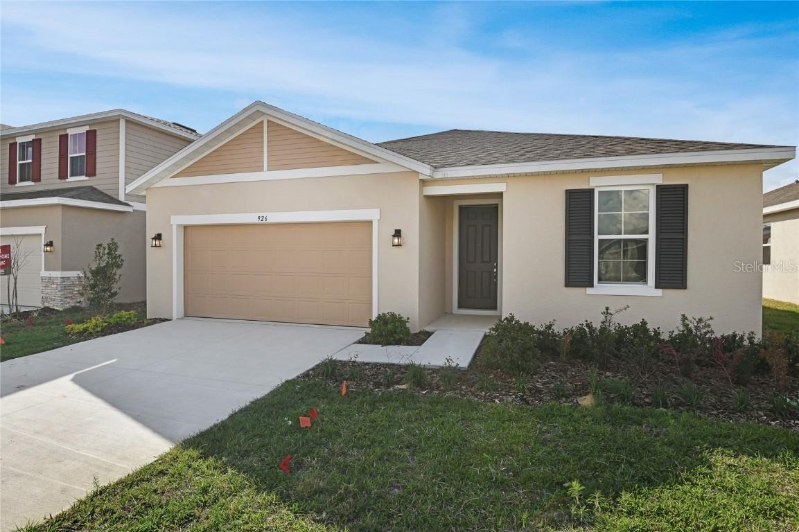 926 Heirloom Dr., Haines City, FL 33844