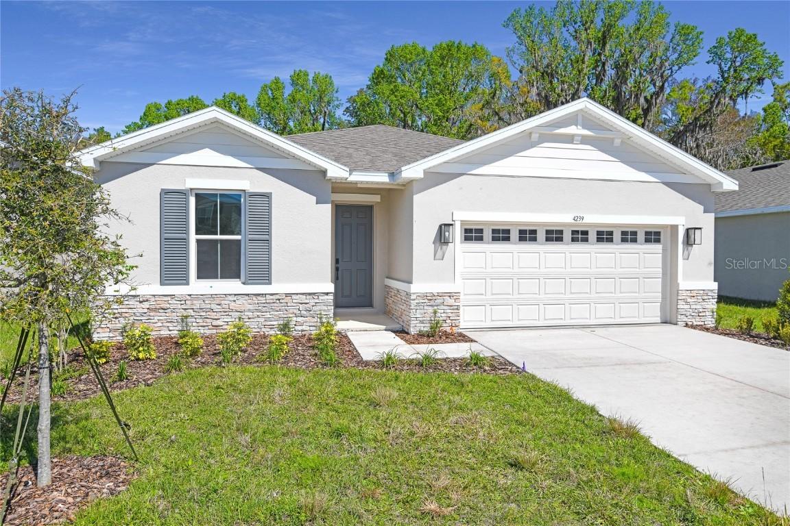 4239 Sawtooth Ct., Tavares, FL 32778