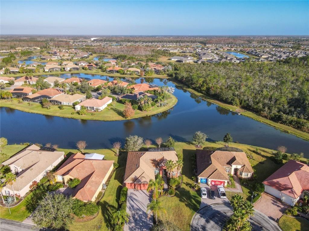 513 Viterra Ct., Kissimmee, FL 34759