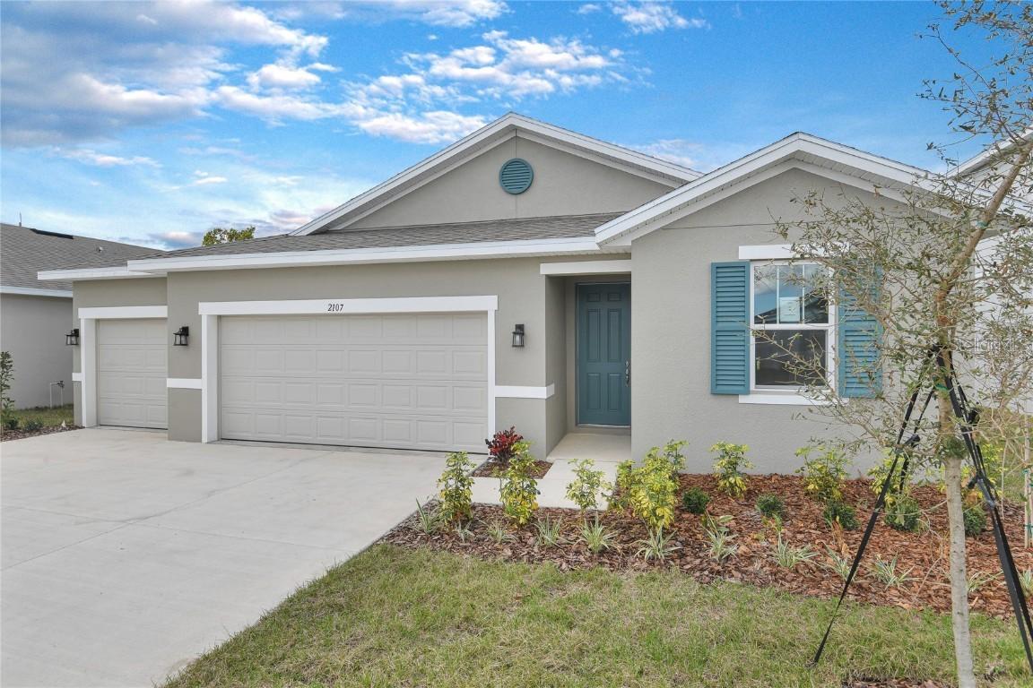 2107 Riley Ave., Eagle Lake, FL 33839