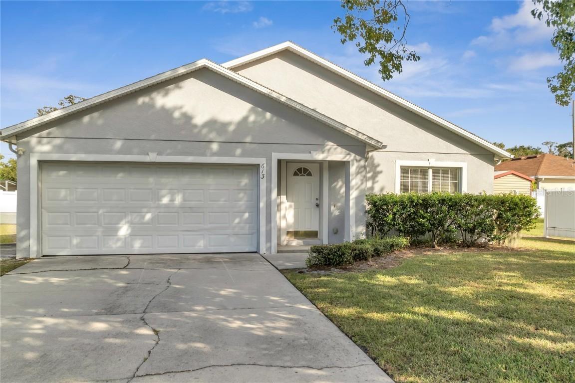 613 Delaware Ave., St Cloud, FL 34769