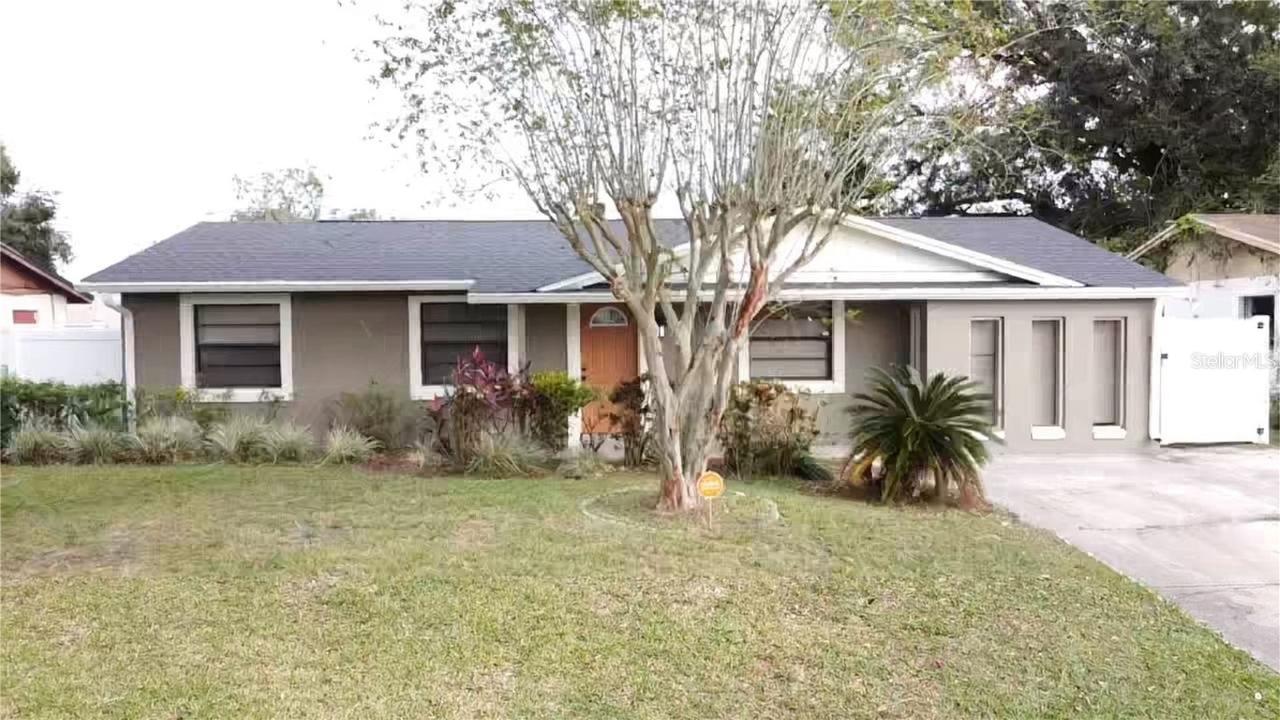 2105 Messina Ave., Orlando, FL 32811