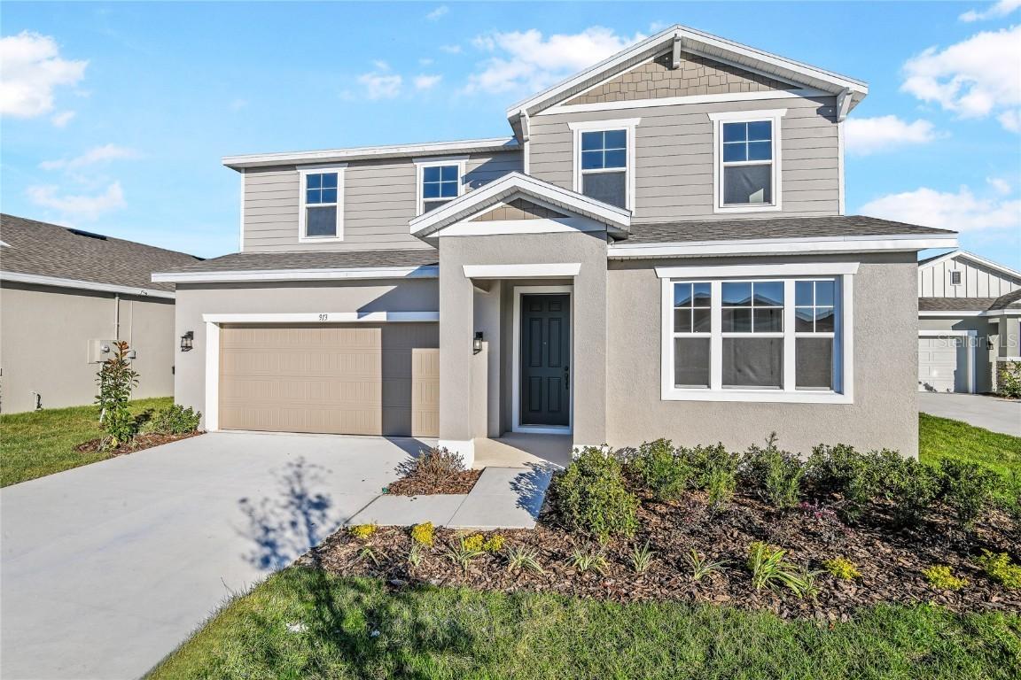 913 Heritage Square Dr., Haines City, FL 33844