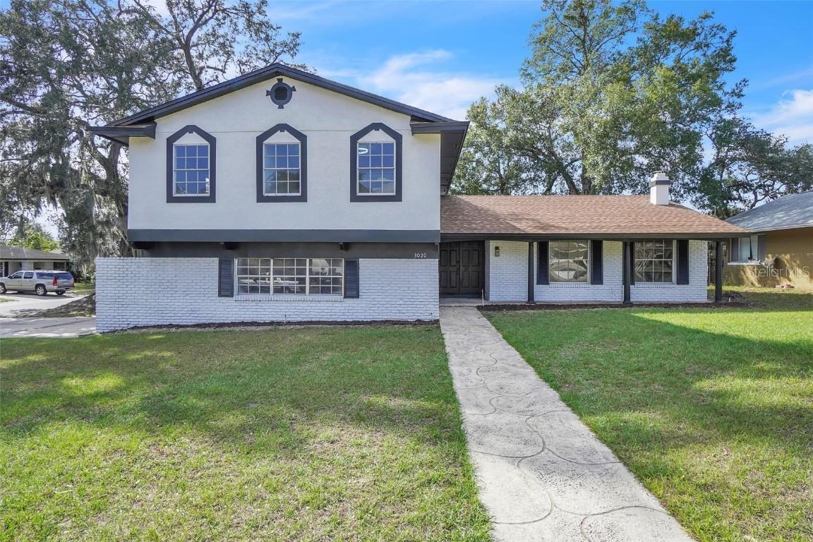 3020 Rockingham Cir., Orlando, FL 32808