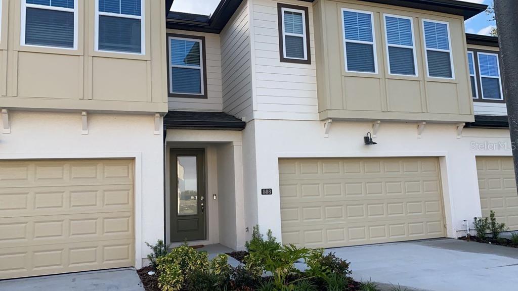 800 Benoi Dr., Davenport, FL 33896