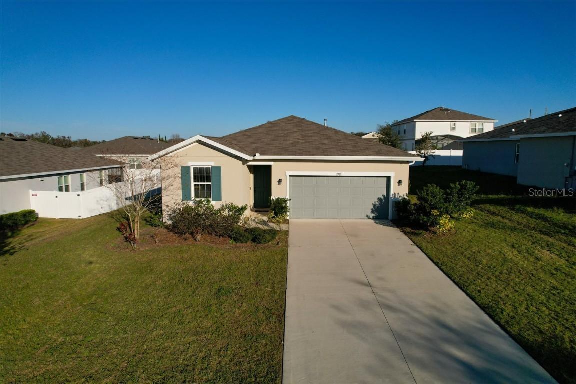 2587 Summer Star Way, Leesburg, FL 34748