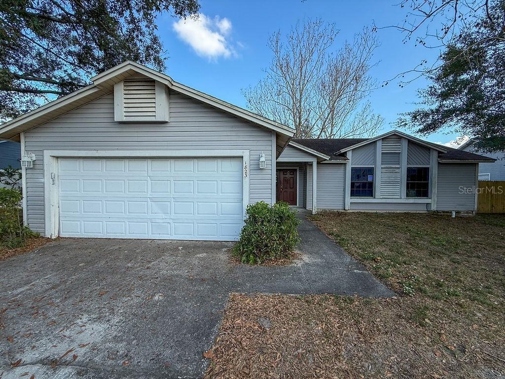 1823 Natchez Trace Blvd, Orlando, FL 32818