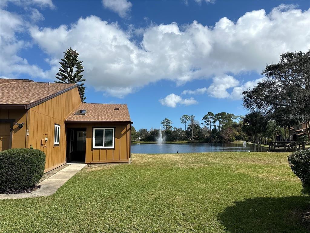 156 Lakewood Village Cir., Daytona Beach, FL 32119