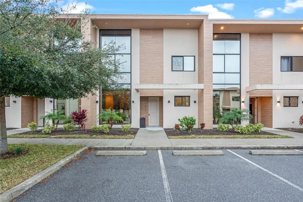 7537 Brooklyn Dr., Kissimmee, FL 34747