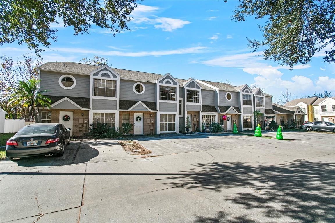 11110 Essex Ridge Ct., Orlando, FL 32837