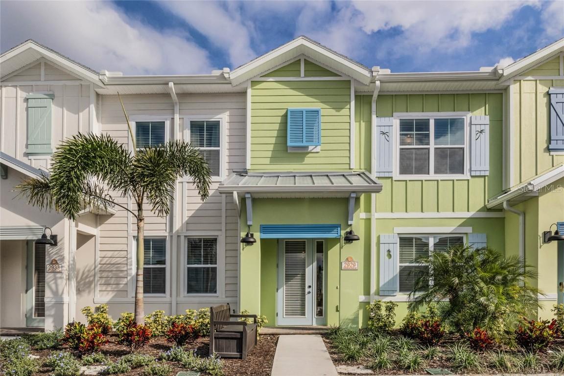 2929 Caribbean Soul Dr., Kissimmee, FL 34747