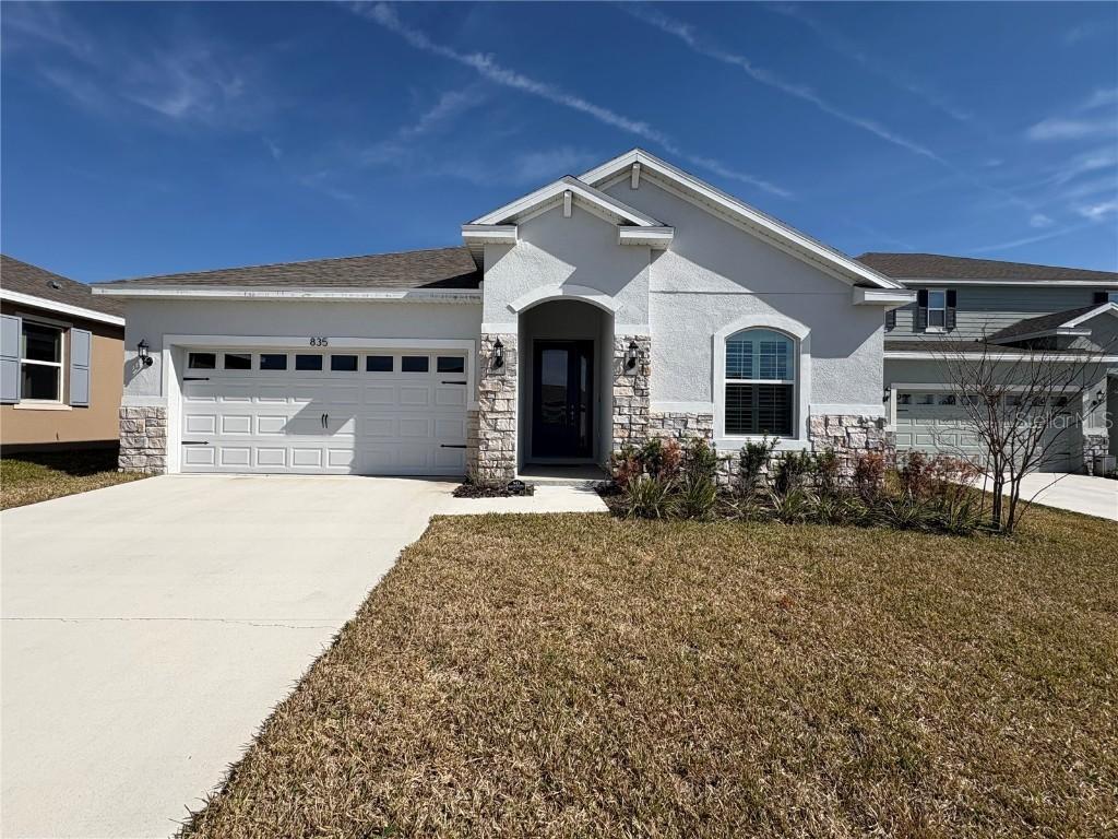 835 Griffon Ave., Lake Alfred, FL 33850