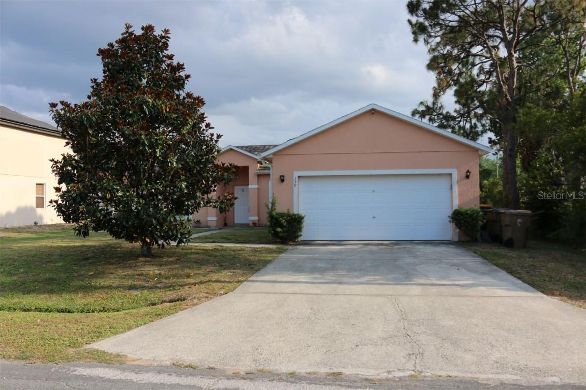 350 Chelmsford Ct., Kissimmee, FL 34758