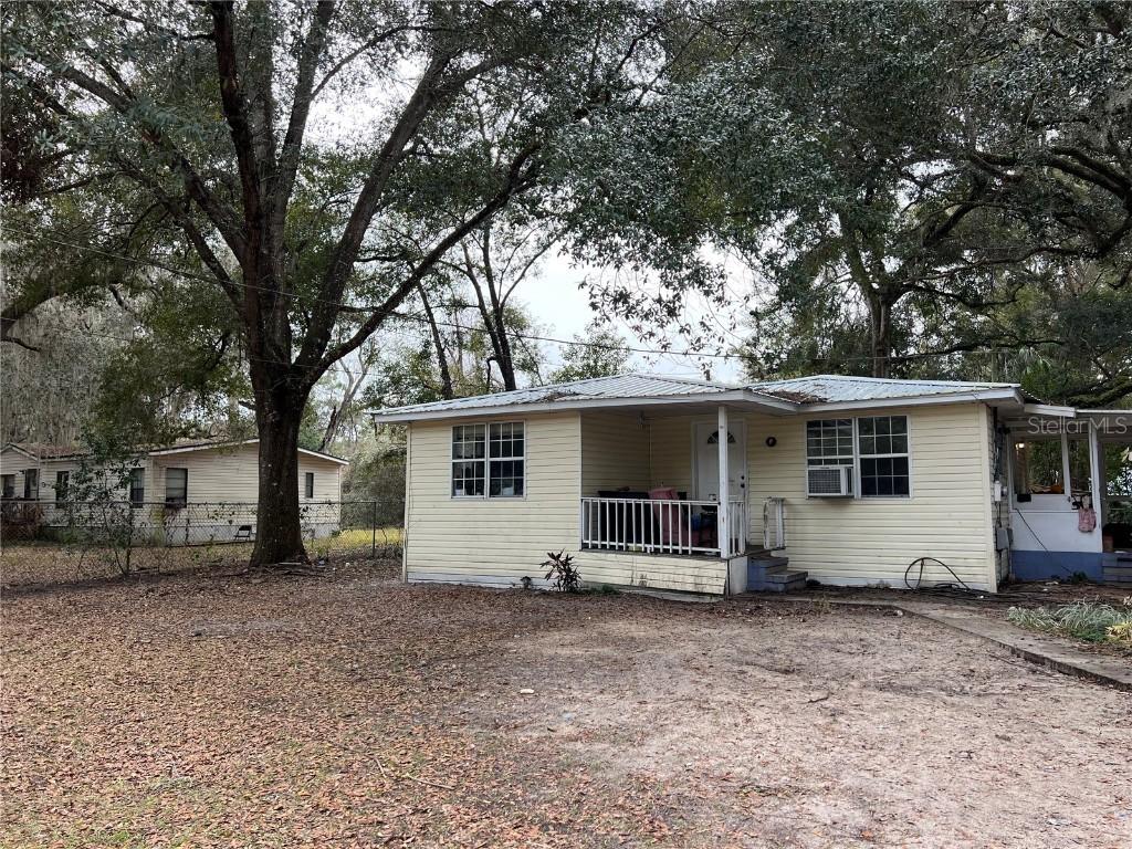 1058 NE 144th Ct., Silver Springs, FL 34488