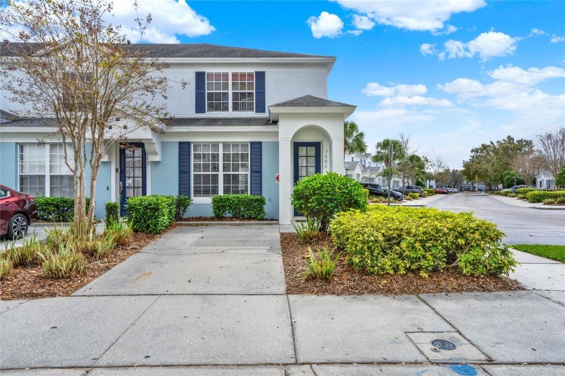 7682 Fitzclarence St., Kissimmee, FL 34747
