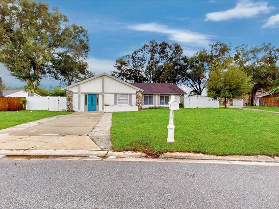 New Homes with In-ground Swimming Pools That Attend Chestnut Elementary School For Science And Engineering: February 16th to February 22nd