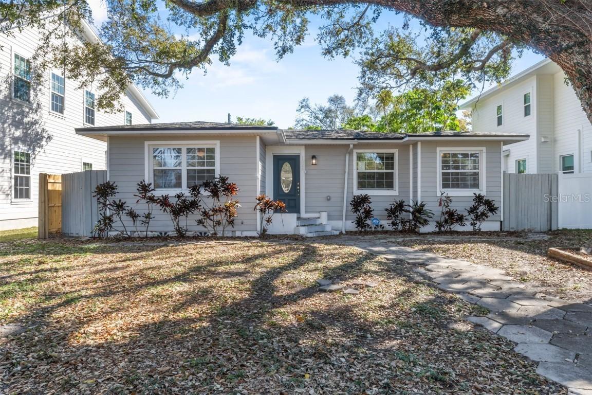 1525 15th St., St Petersburg, FL 33704