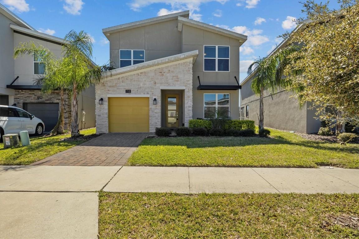718 Whistling Straits Blvd., Davenport, FL 33896