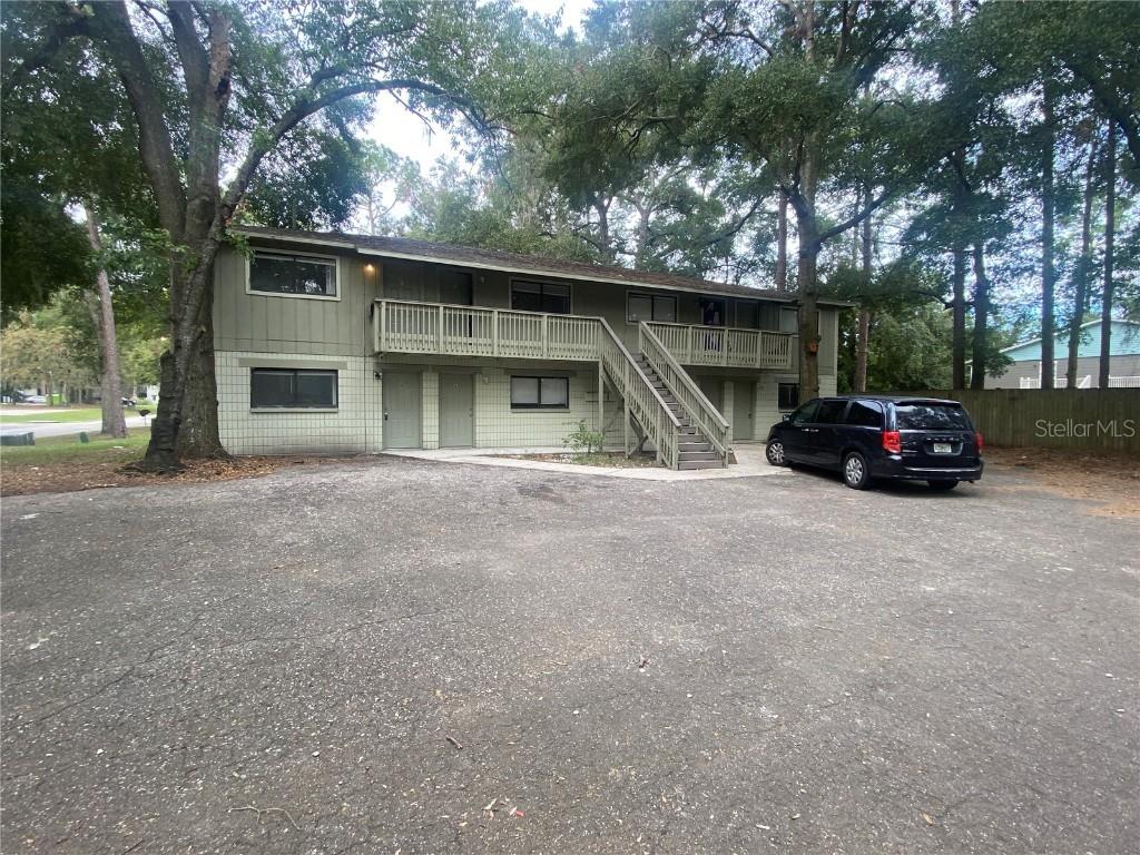 6908 SW 6th Pl., Gainesville, FL 32607