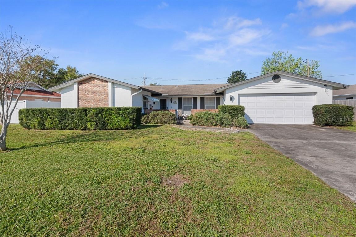 706 Francis St., Kissimmee, FL 34741