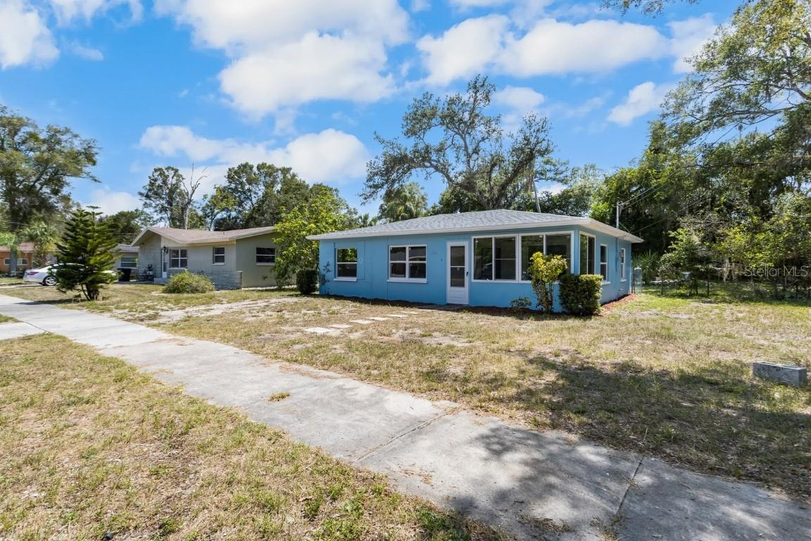 1724 Harbor Dr., Clearwater, FL 33755