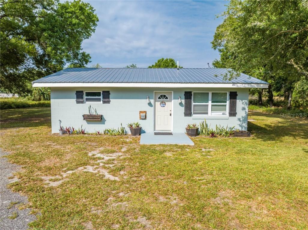 150 N Post Office Rd, Kenansville, FL 34739