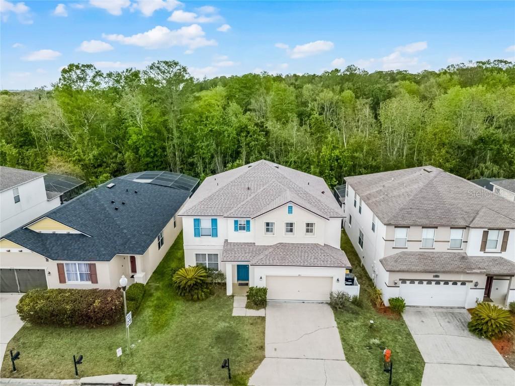 283 Willow View Dr., Davenport, FL 33896